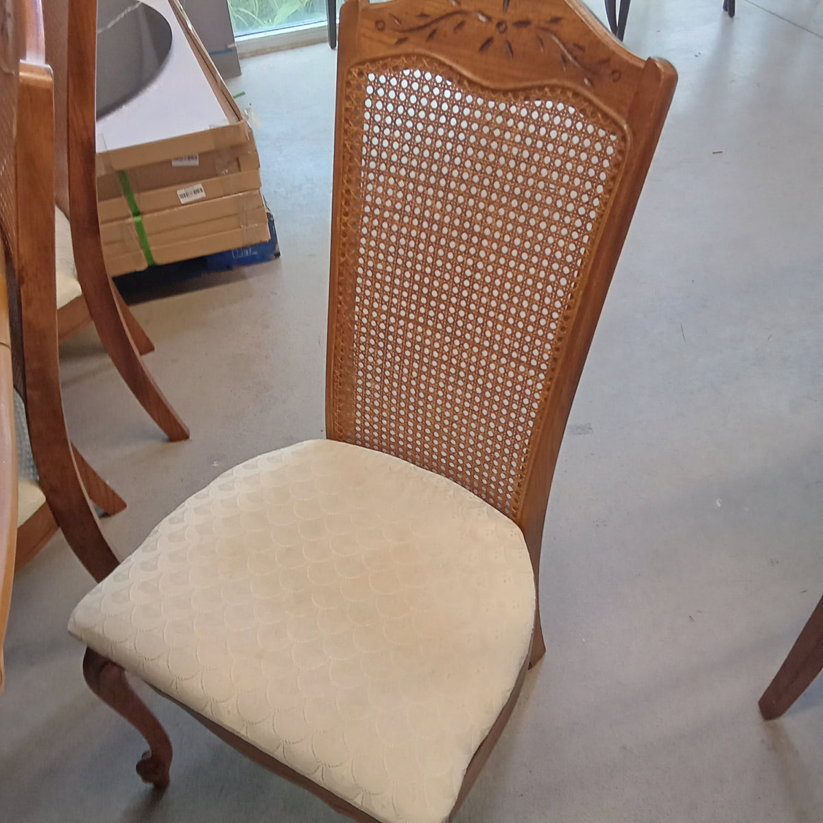 56"W Dining Set - Table with Five Chairs