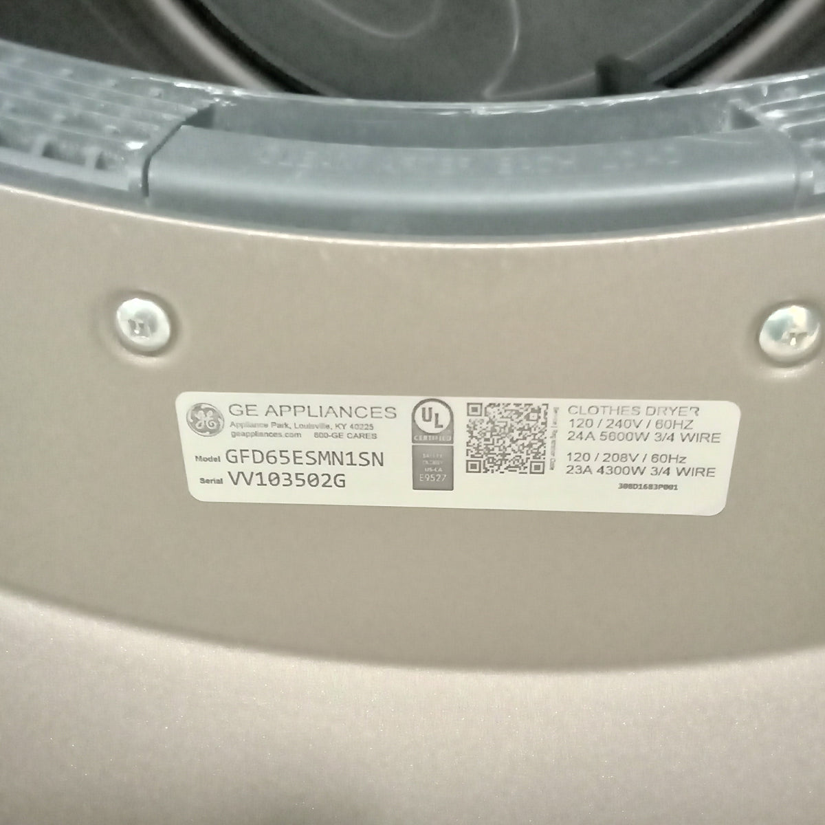 28"W Front Load Electric Dyer