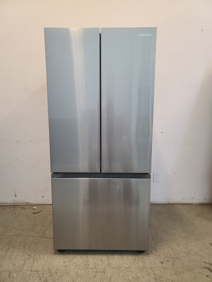 Samsung 30-Inch W 21.8 Cu.Ft. French Door Refrigerator with Icemaker in Freezer in Stainless Steel - ENERGY STA