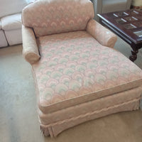41"W Chaise on Wheels