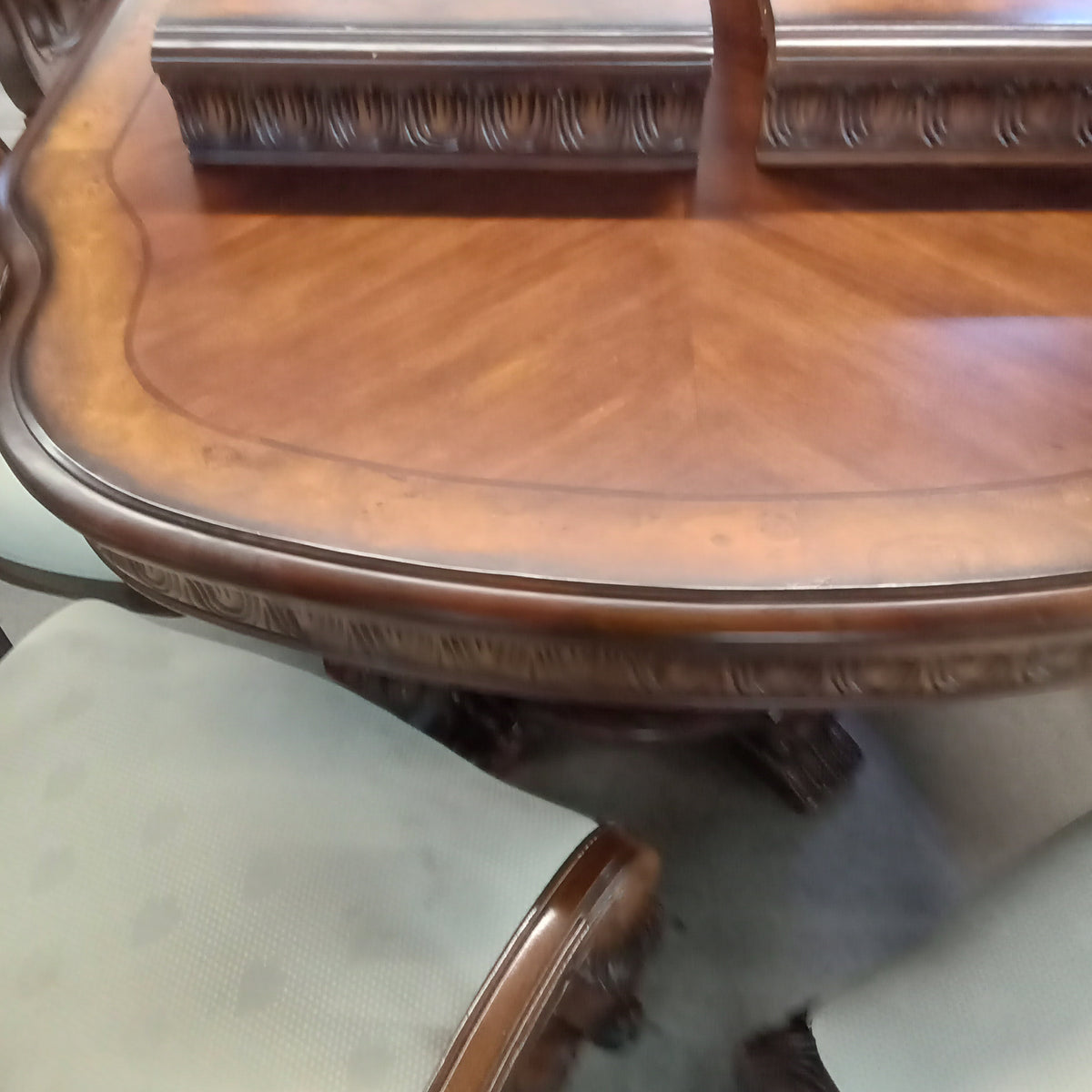 78"W Dining Table with Eight Chairs and Two Leaves