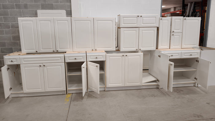14 Pcs White Kitchen Cabinet Set $995