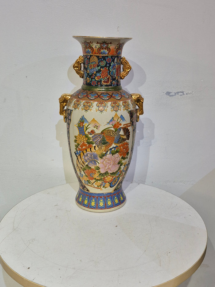 Vintage Japanese Themed Vase