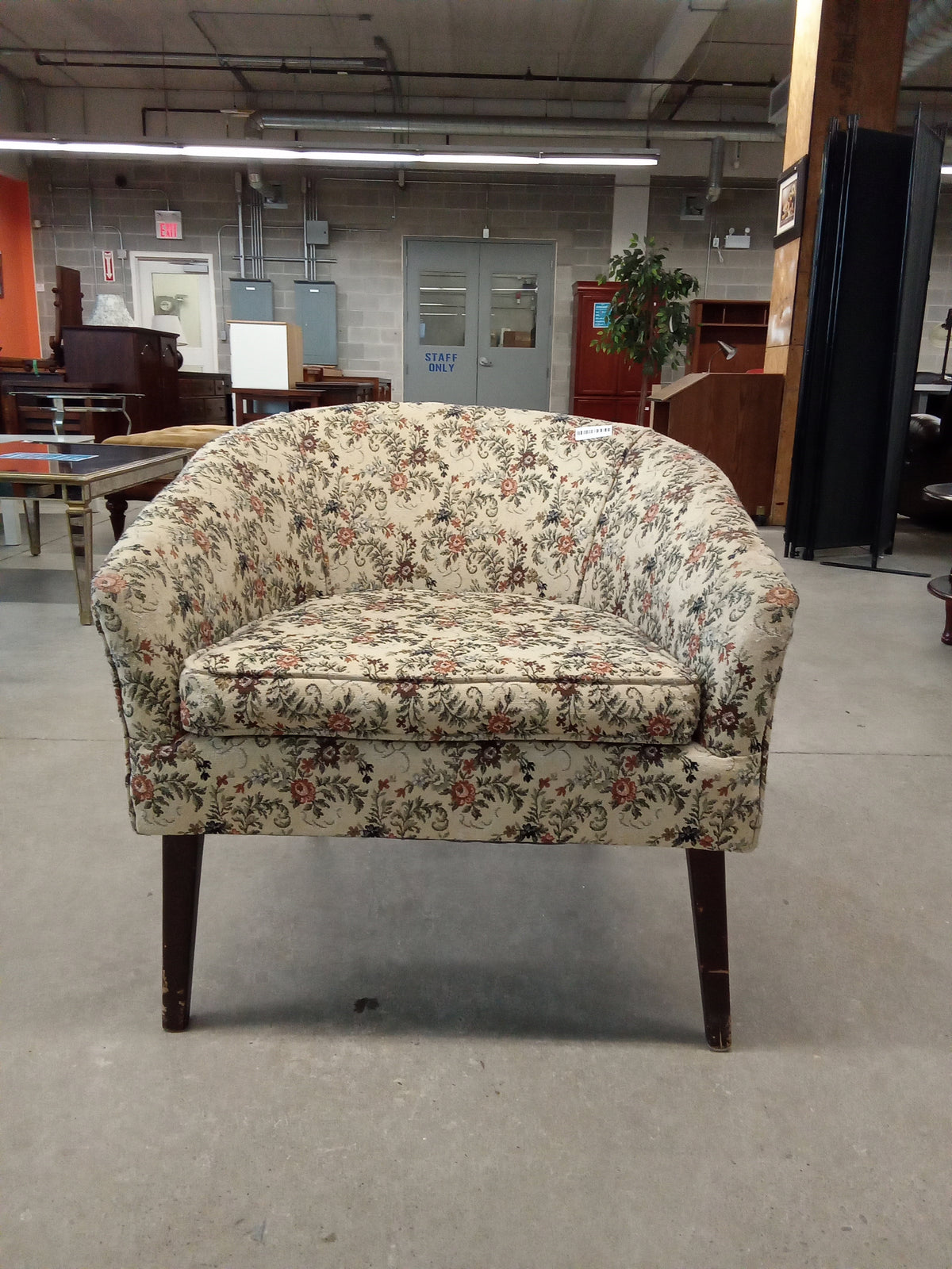 Floral Tapestry Tub Accent Chair