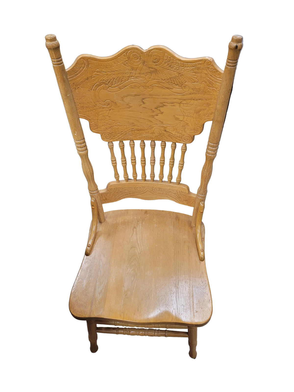 Round Pedestal Light Oak Table W/ Pressed Back Oak Chairs