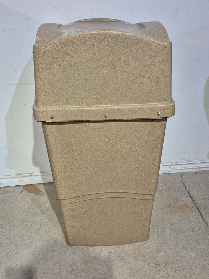 Commercial Recycling Bin