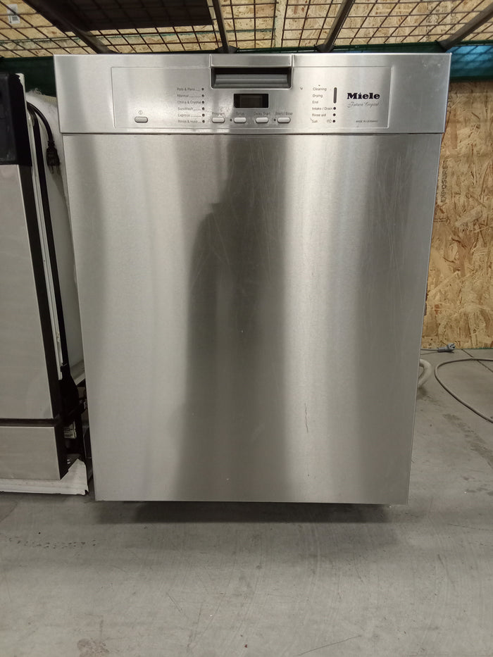 24"W Dishwasher in Stainless Steel
