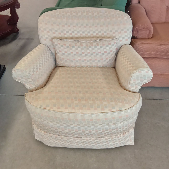 32"W Arm Chair