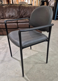 4-Legged Armchair Cricket Clay Vinyl  - 500FCA