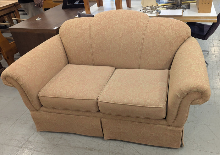 67"W Rose Loveseat w/ flower embroidery