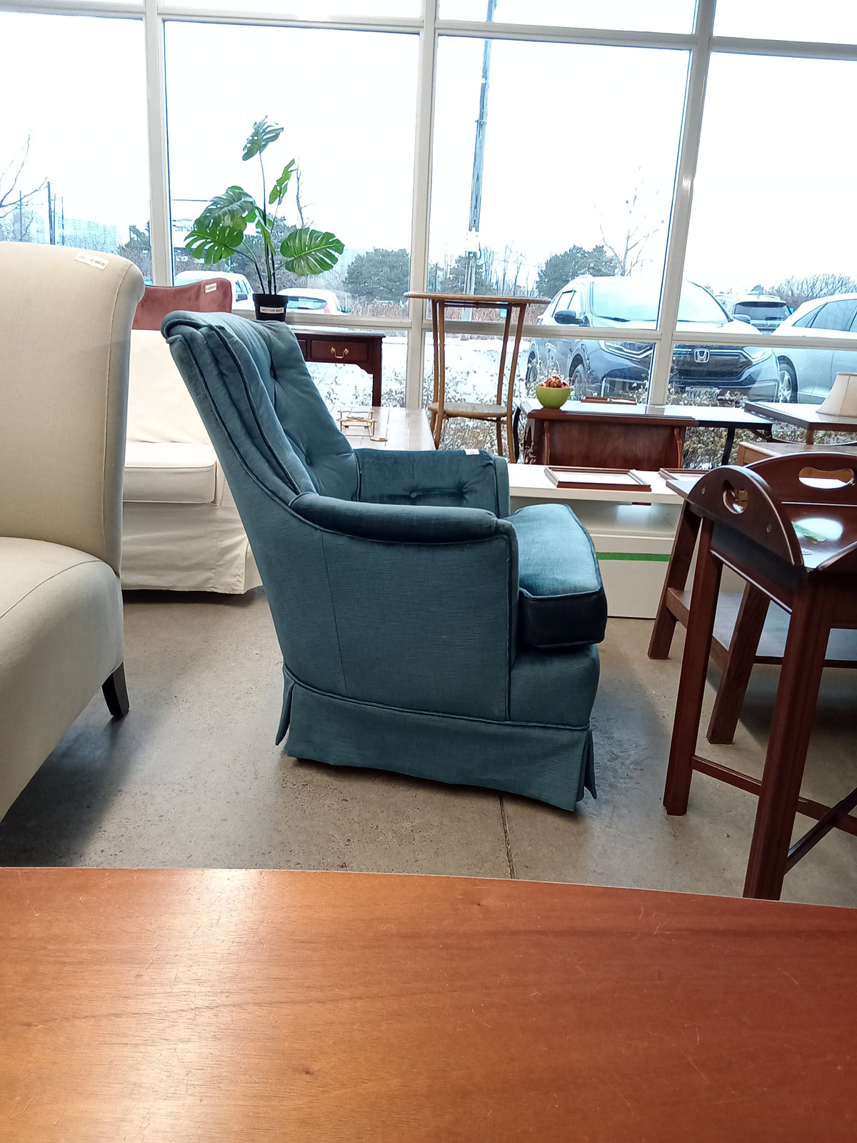 28"W Blue Accent Chair