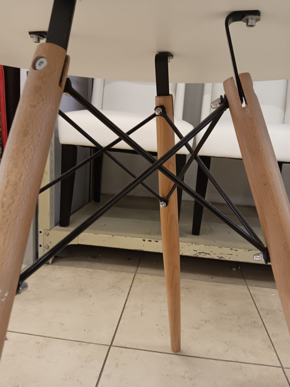 White Round Bistro Dining Table