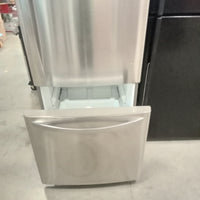 30"W Fridge with Bottom Freezer - Stainless Steel
