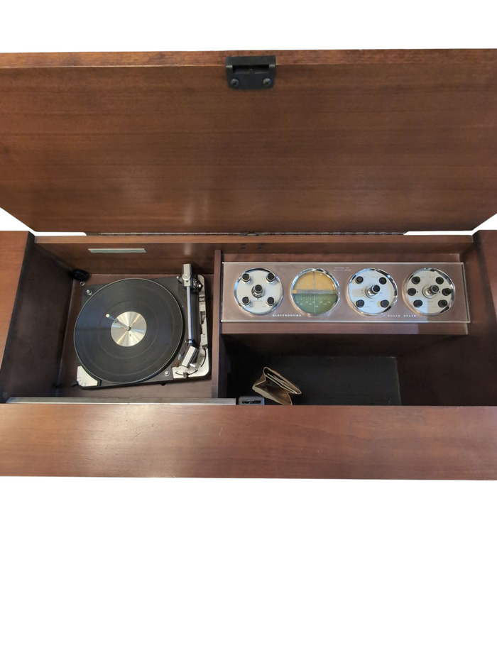 PARKLANE S-1000 Stereo Cabinet