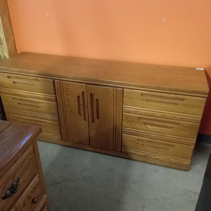 70"W 6-Drawer Dresser in Solid Wood