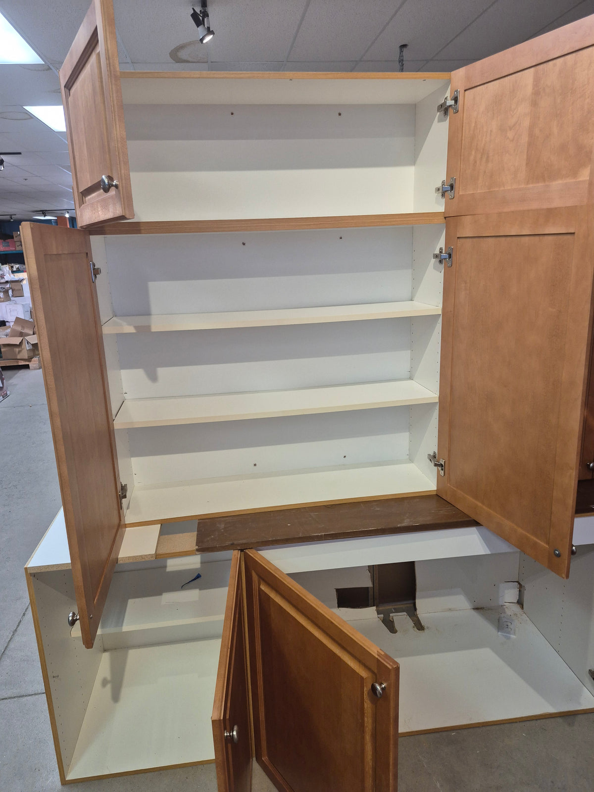 Maple Raised Panel Kitchen Set