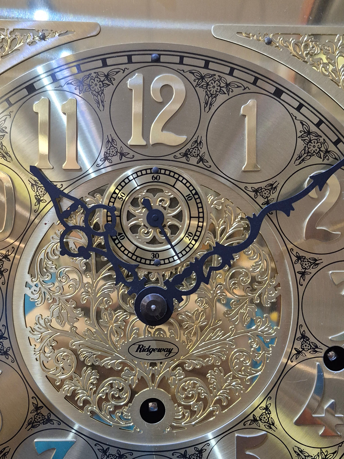 1989 Ridgeway Grandfather Clock