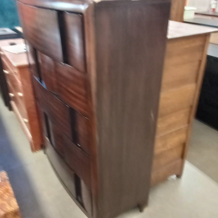 40"W 5-Drawer Dresser