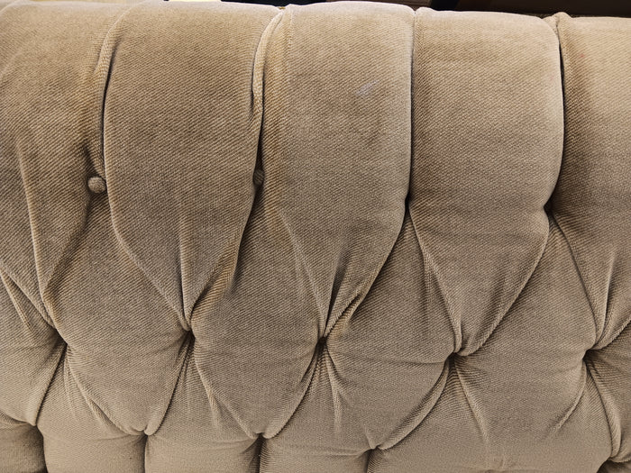 Kensington Diamond - Tufted Sofa