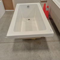 60" Acrylic Bathtub - White