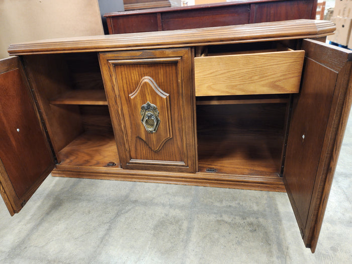 Wooden 2 Door Sideboard Cabinet