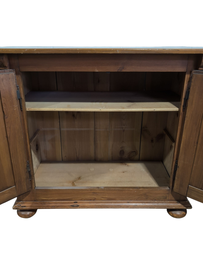 Country Style Sideboard