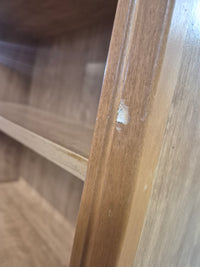 3-Drawer Dresser with Hutch