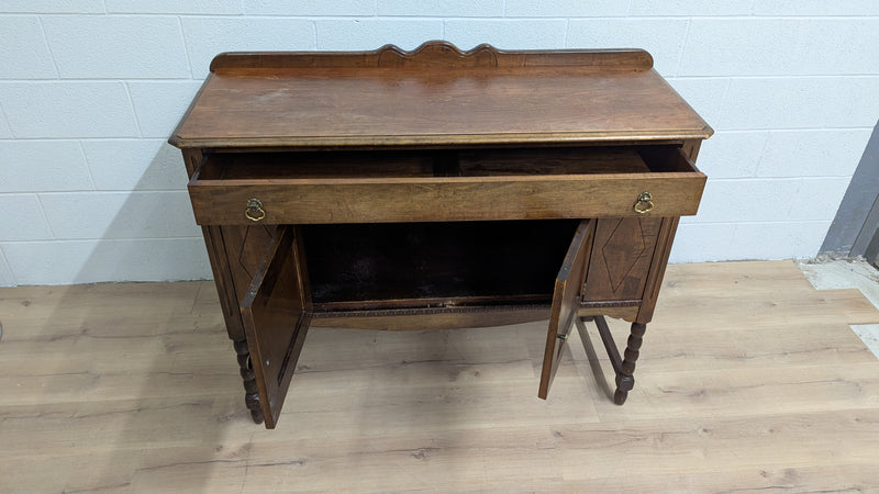 48"W Provincial Buffet