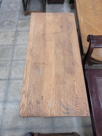 2-Drawer Traditional Oak Nightstand