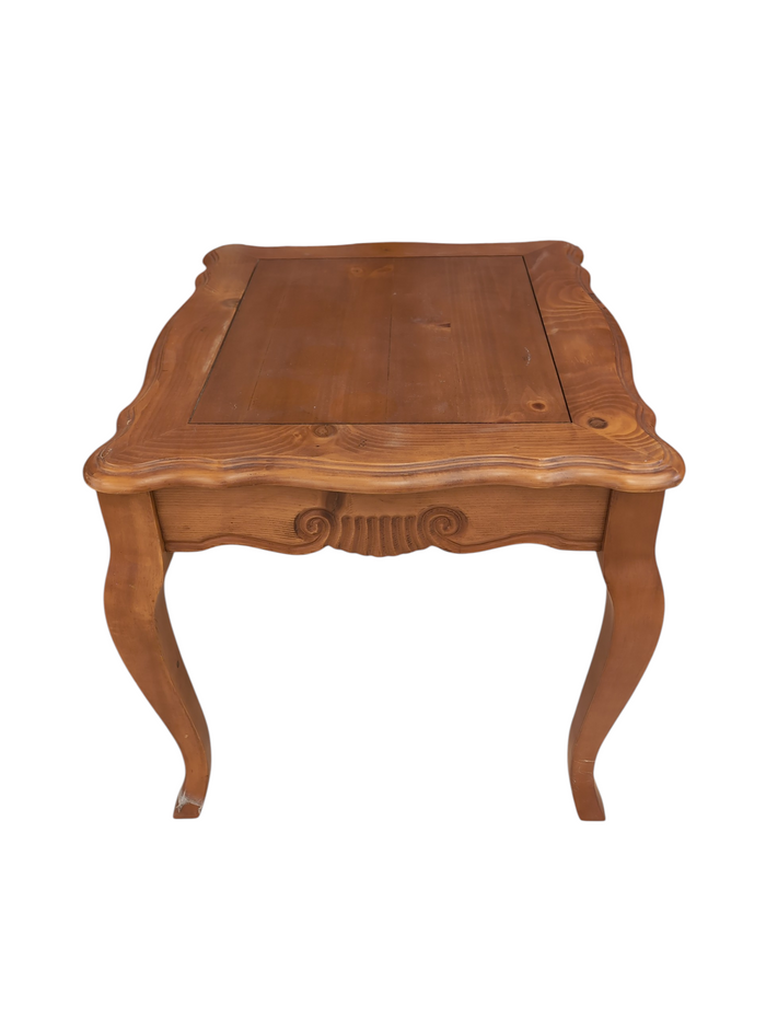 Maple Scalloped Side Table