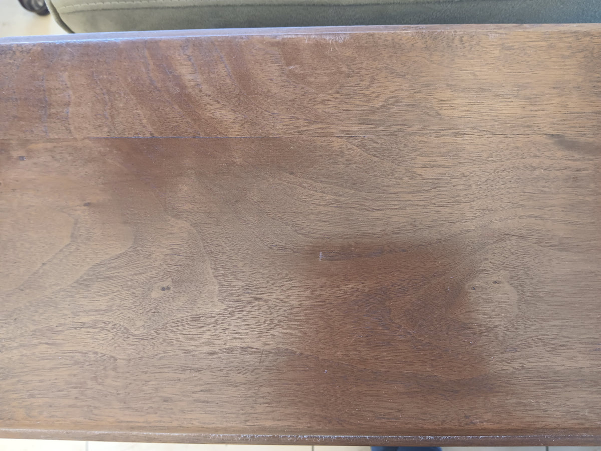 Drop-Leaf Oval Vintage Accent Table