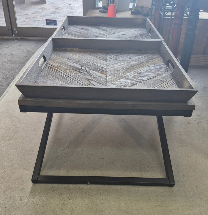 Rustic Coffee Table with 2 Trays