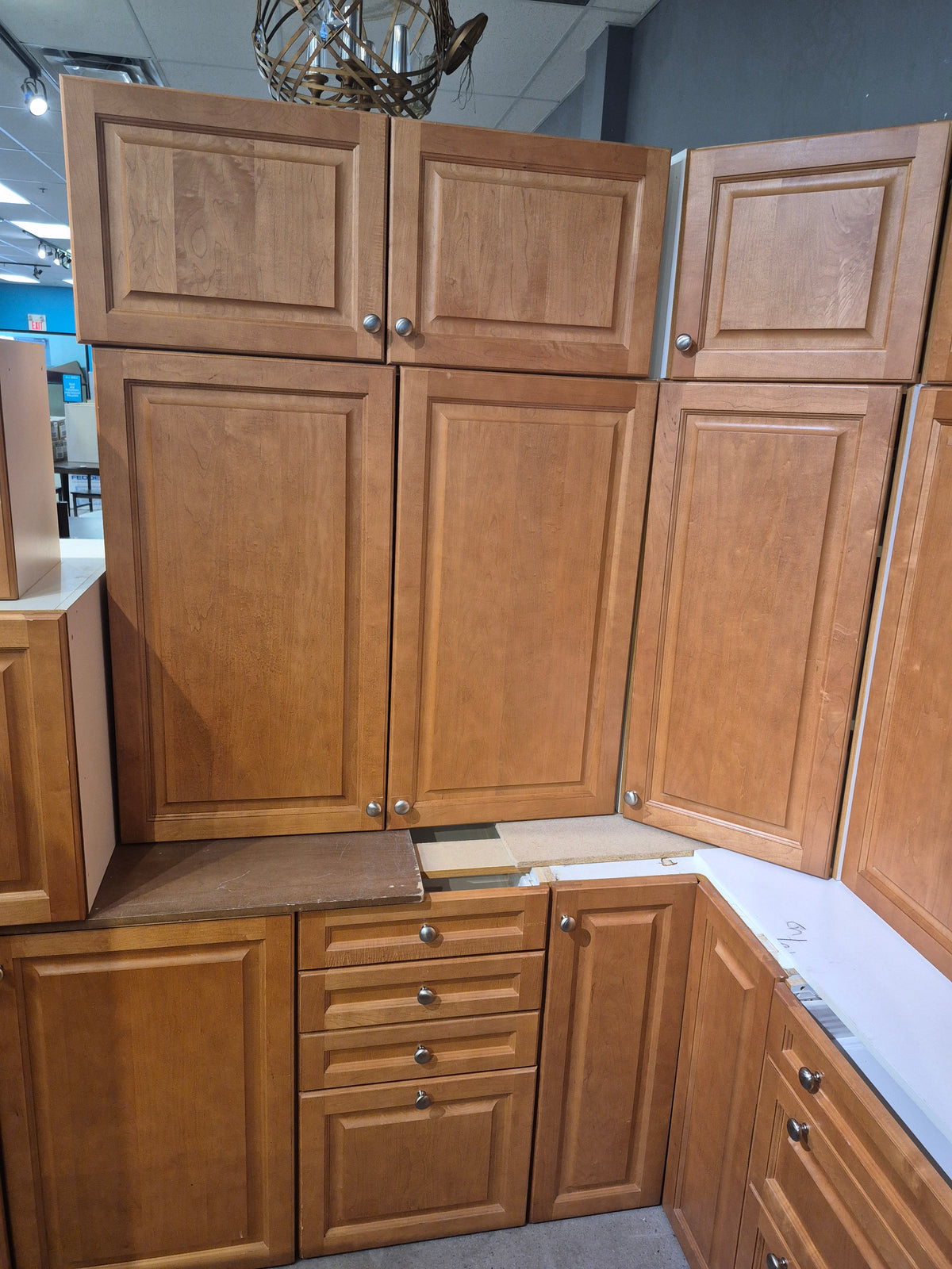Maple Cabinet Set