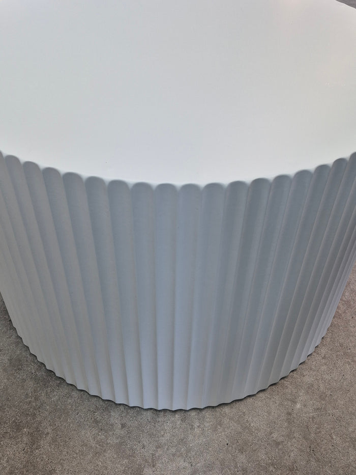 Round Serrated Edge Coffee Table