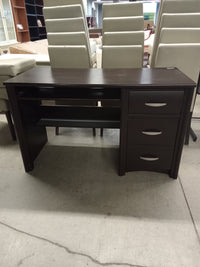 49.5"W Single Pedestal Desk