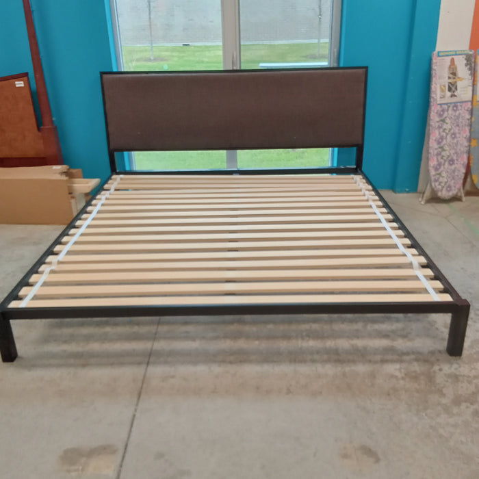 80"W Black Metal Bed Frame - King