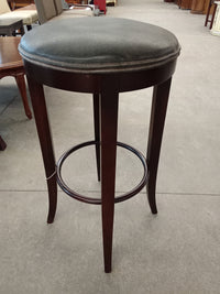 Round Seat Bar Stool