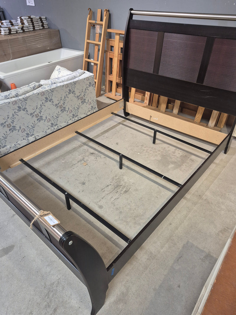 Metal and Wood Queen Sleigh Bed Frame