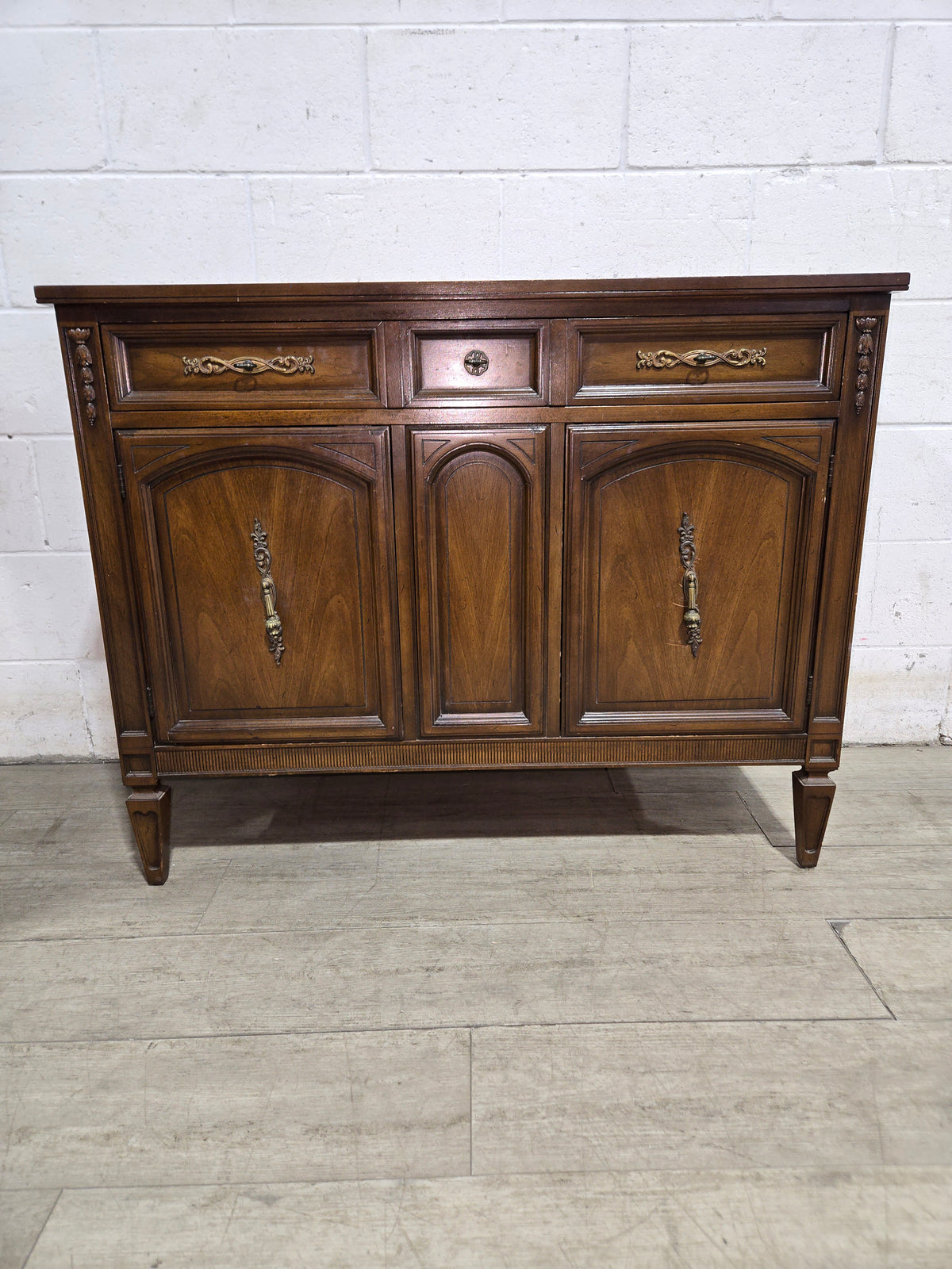 Malcolm Sideboard