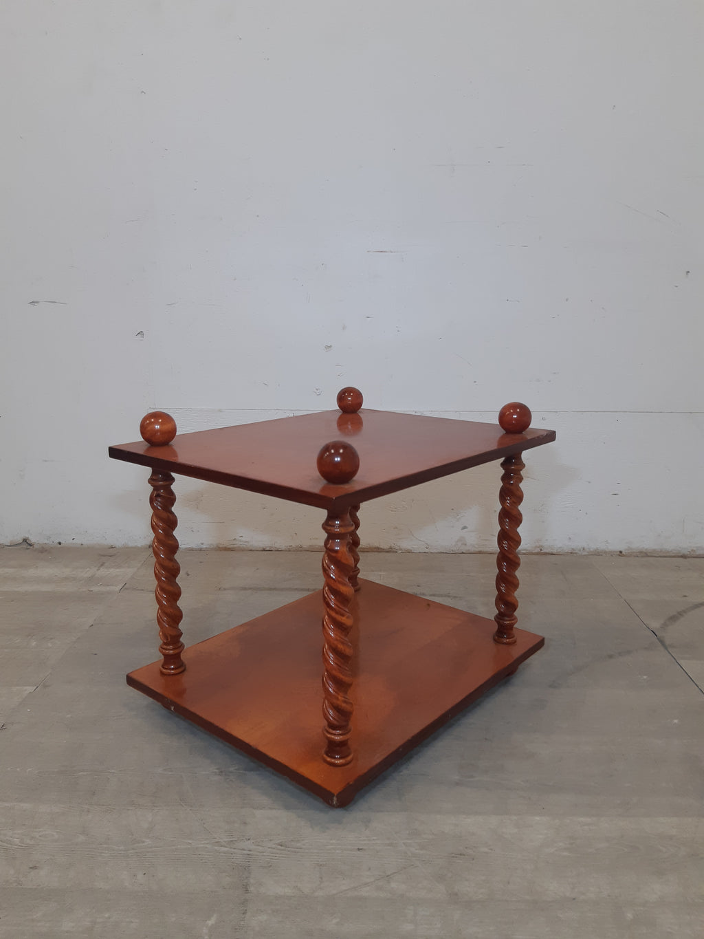 2 Tier Accent Table With Spiral Post