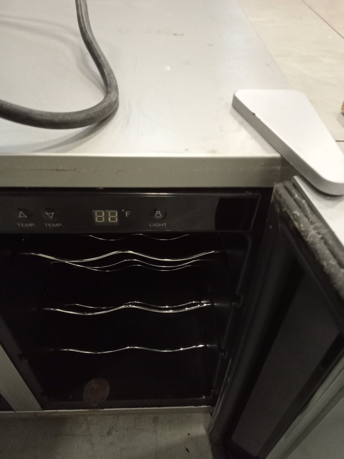 19"W Dual Zone Wine Chiller