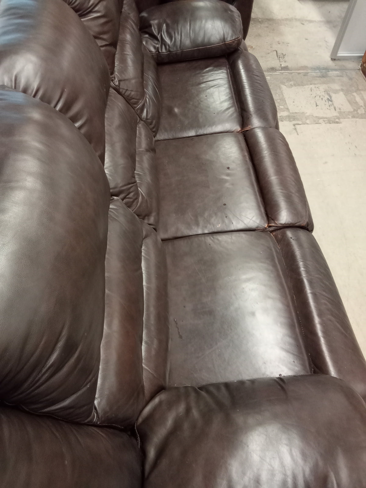 89"W Brown Leatherette 3-Seater Recliner Sofa 1