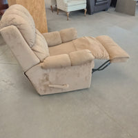 34"W Recliner Arm Chair in Fabric