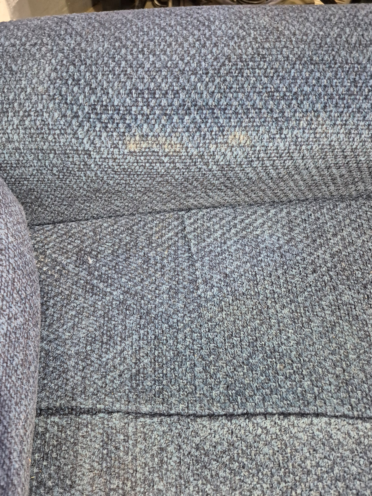 Blue Fabric Electric Lift Chair/Recliner