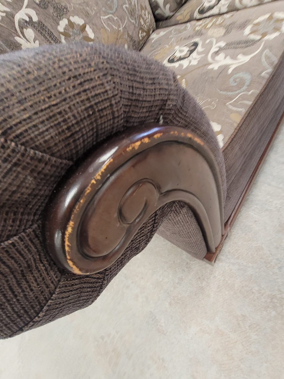 Brown Antique-Style Loveseat