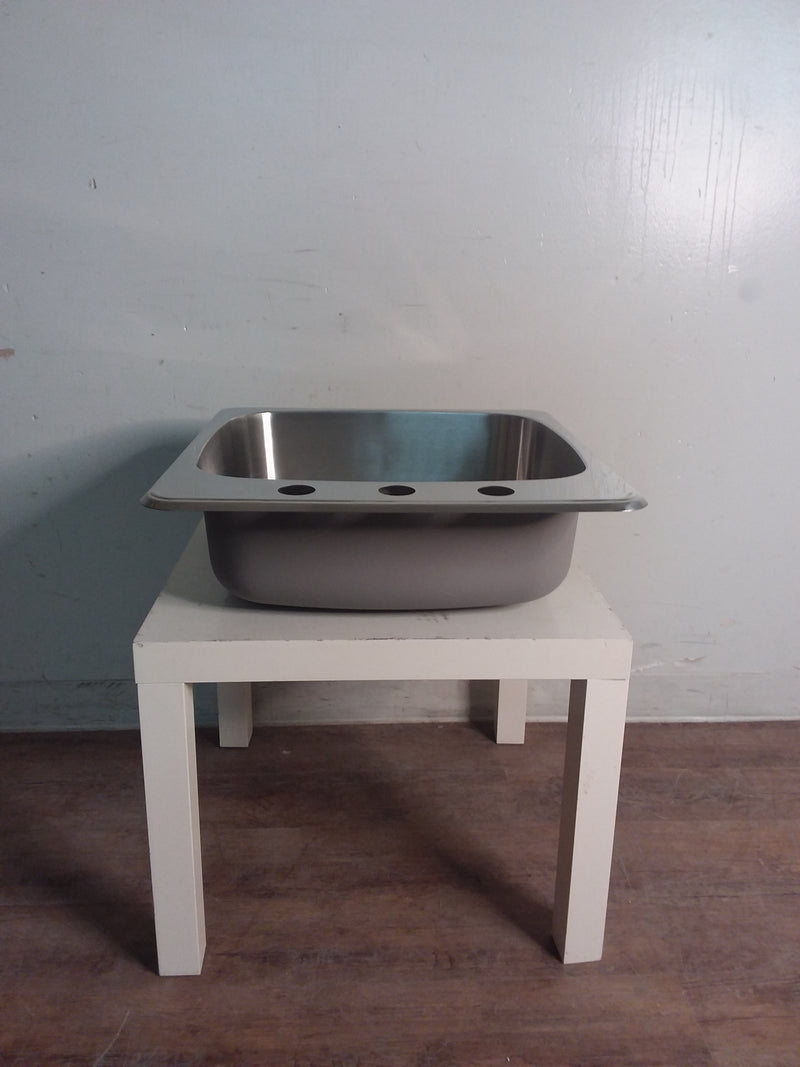 VALU+ Stainless Steel Single Kitchen Sink - 7 x 20 x 20-in