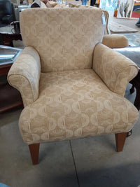 28"W Beige Patterned Fabric Armchair