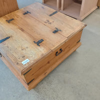 35.5"W Knotty Pine Coffee Table with Storage