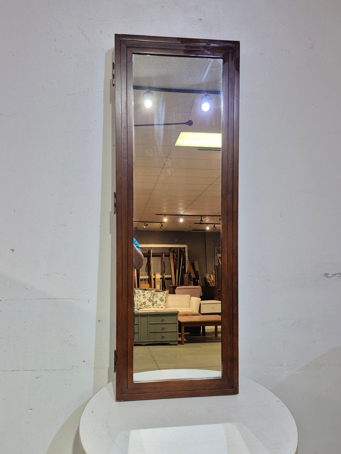 Mirror with Jewelry Storage