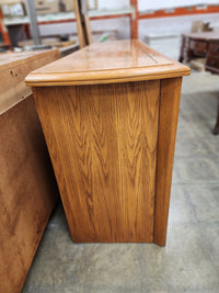 Natural Oak 9 Drawer Dresser with Trifold Mirror